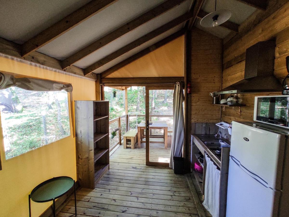 Camping La Grangeonne Esparron-de-Verdon Exteriör bild
