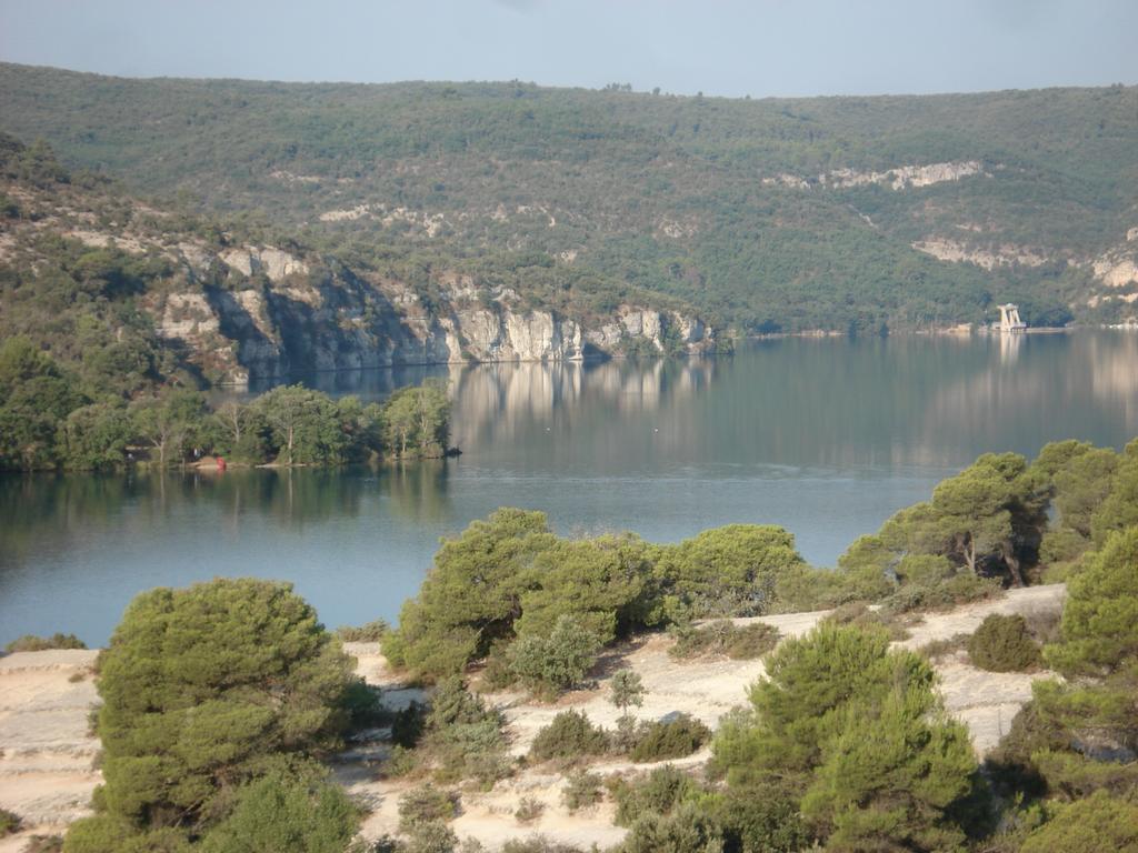 Camping La Grangeonne Esparron-de-Verdon Exteriör bild