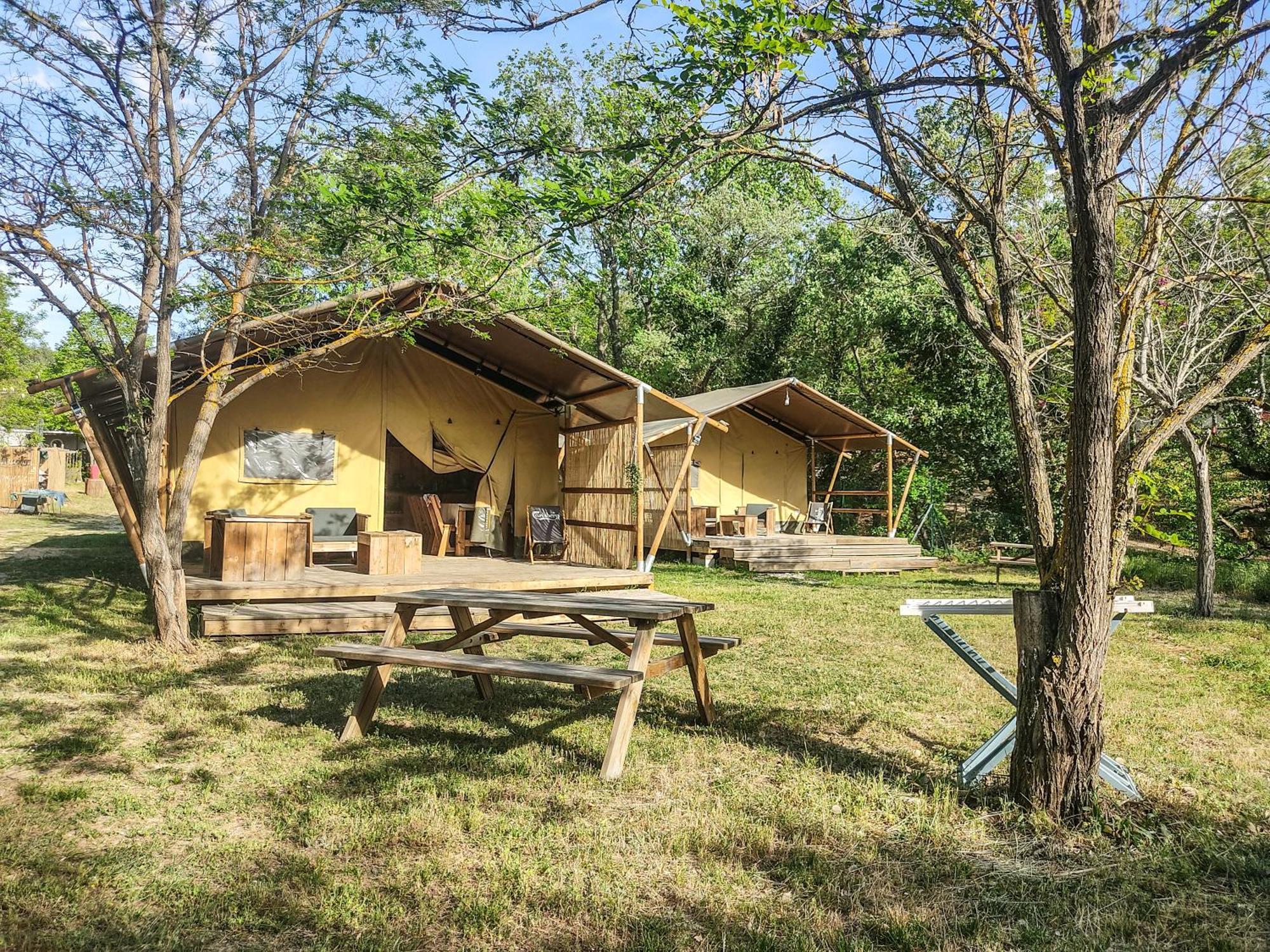 Camping La Grangeonne Esparron-de-Verdon Exteriör bild